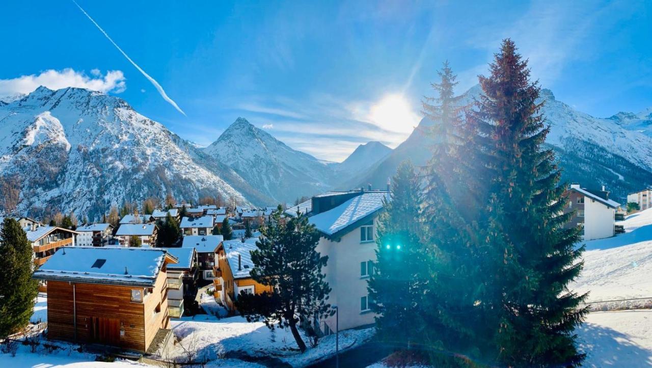 Chalet Bergaster Saas Fee المظهر الخارجي الصورة